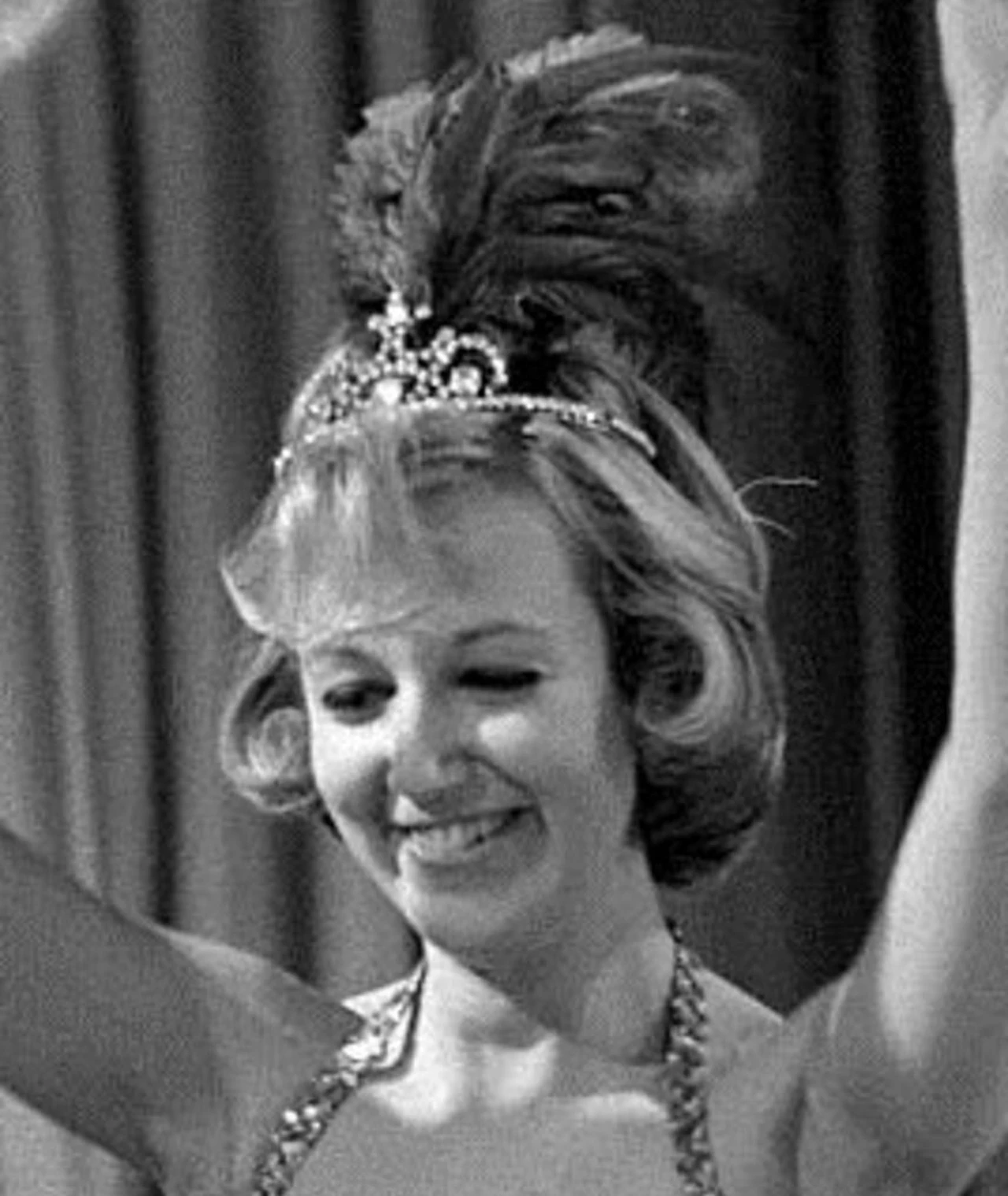 Дженни Кокс